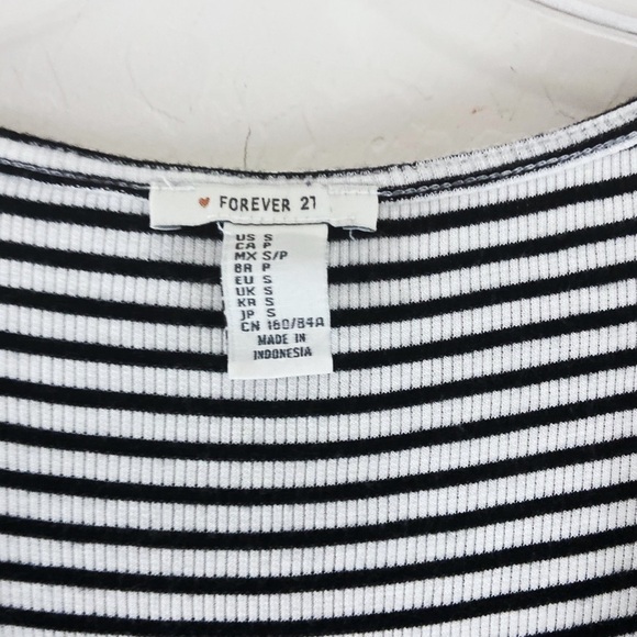 Forever 21 Striped Short Sleeve Stretchy Top Women Size S - Picture 4 of 4